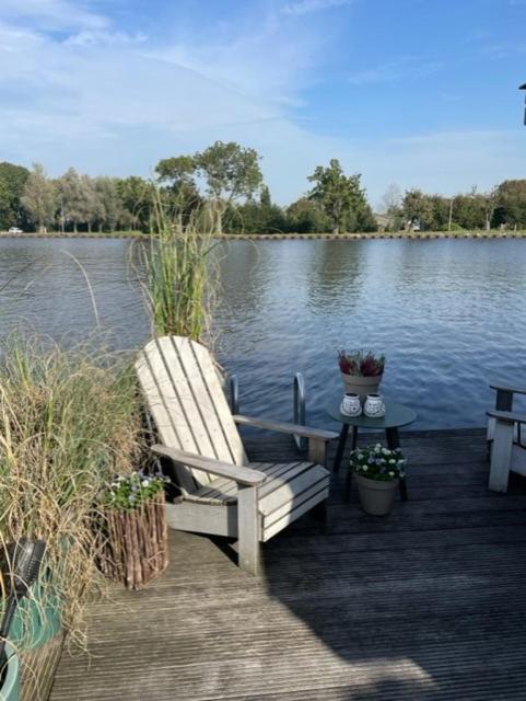 Aangenaam Op De Rijn, Woonboot, Inclusief Prive Sauna Άλφεν αν ντεν Ράιν Εξωτερικό φωτογραφία