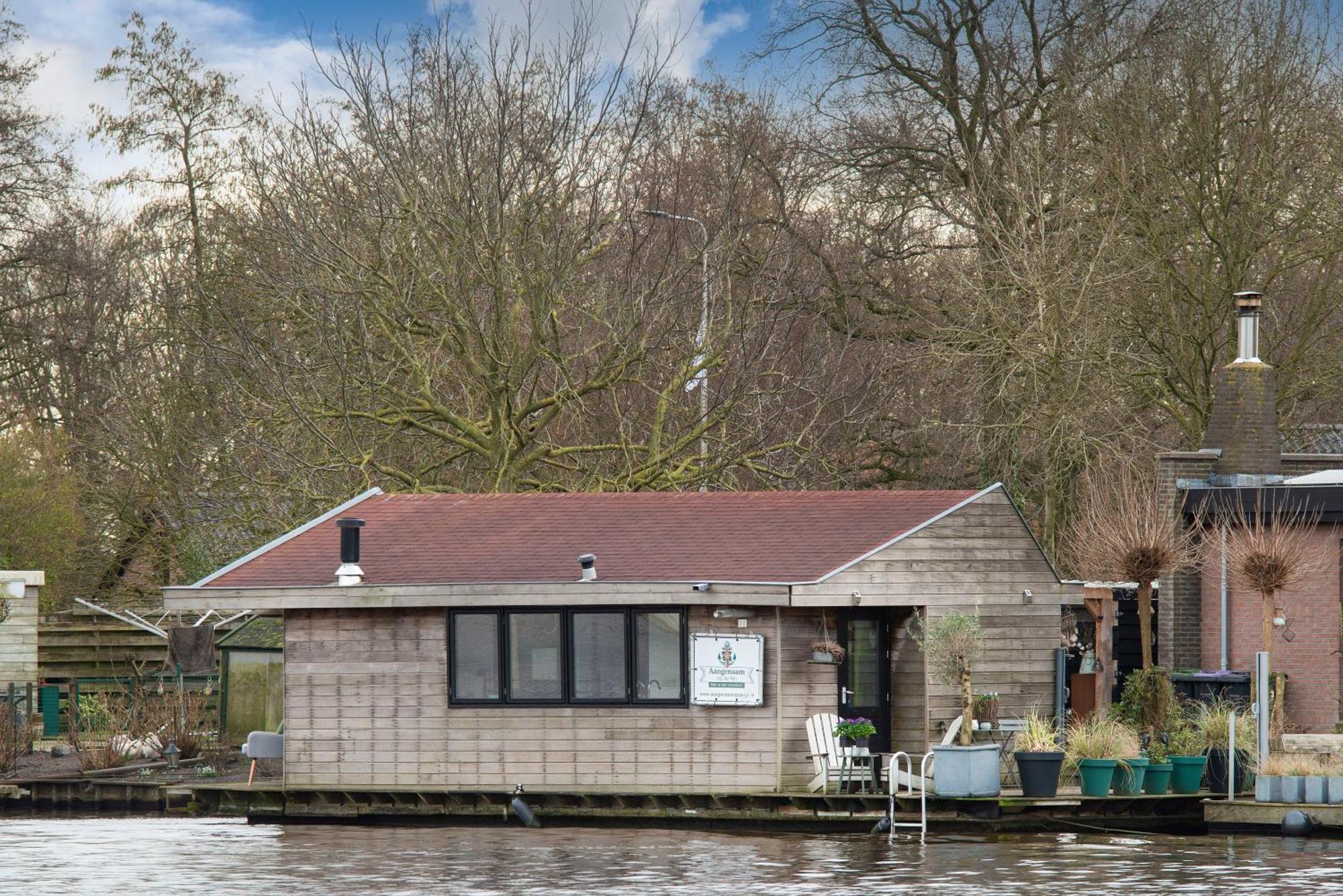 Aangenaam Op De Rijn, Woonboot, Inclusief Prive Sauna Άλφεν αν ντεν Ράιν Εξωτερικό φωτογραφία